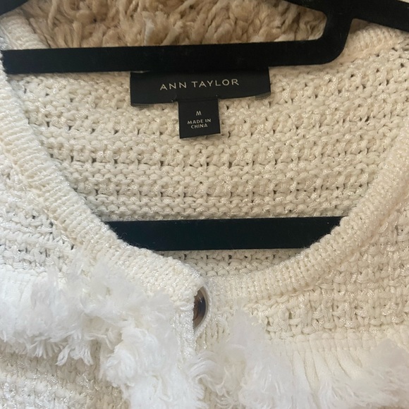 Ann Taylor white cardigan with fringe detail - Picture 3 of 5
